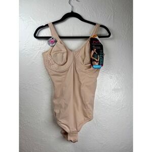 NEW Maidenform 38DD Ultra Firm Sculpting Shaper Nude Bridal Formal Shapewear